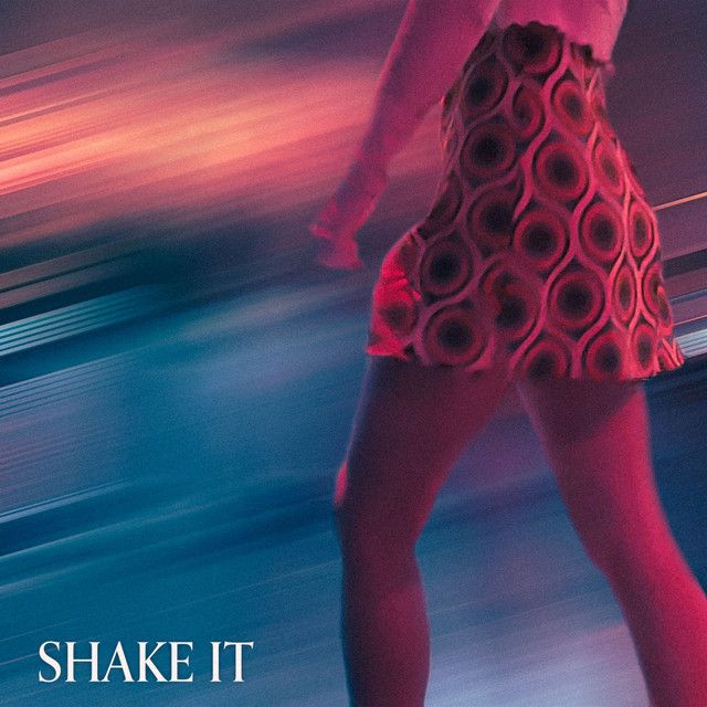 "Shake It" - Overlook