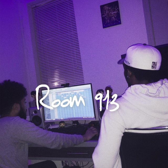 "Room 913" - Gic0e